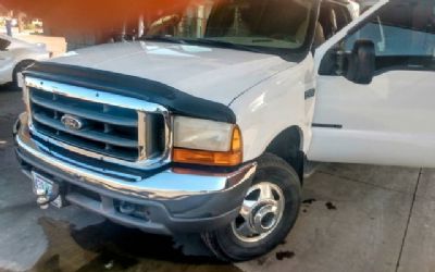 Photo of a 2000 Ford F-350 Super Duty Lariat for sale