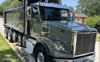 Photo of a 2019 Freightliner 122SD for sale