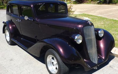 1935 Chevrolet Sedan 