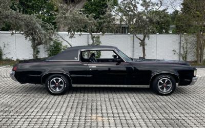 Photo of a 1971 Pontiac Grand Prix SJ Coupe for sale