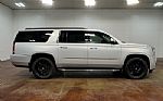 2019 Yukon XL Thumbnail 23