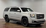 2019 Yukon XL Thumbnail 22