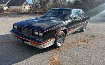 1983 Oldsmobile Cutlass Calais Hurst 2DR Coupe