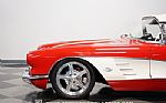 1961 Corvette Convertible Thumbnail 23