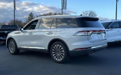 Photo of a 2023 Lincoln Aviator SUV for sale