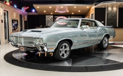 Photo of a 1971 Oldsmobile Cutlass Restomod 1971 Oldsmobile Cutlass Supreme for sale