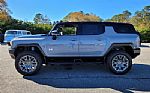 2025 HUMMER EV SUV Thumbnail 2