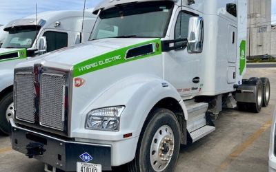 Photo of a 2022 Kenworth T880 Hybrid Sleeper Semi for sale