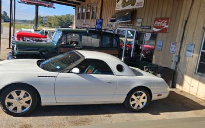 Photo of a 2002 Ford Thunderbird Deluxe 2DR Convertible for sale