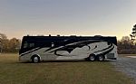 2009 Tiffin Motorhomes Allegro Bus