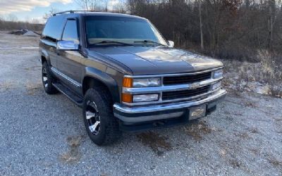 Photo of a 1998 Chevrolet Tahoe LT 2DR 4WD SUV for sale