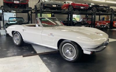 Photo of a 1964 Chevrolet Corvette Stingray Roadster for sale