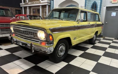 Photo of a 1972 Jeep Wagoneer for sale