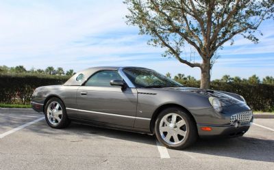 Photo of a 2003 Ford Thunderbird 2DR Convertible DE 2003 Ford Thunderbird 2DR Convertible Deluxe for sale