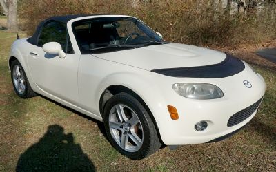 Photo of a 2007 Mazda Miata MX-5 Convertible Roadster for sale