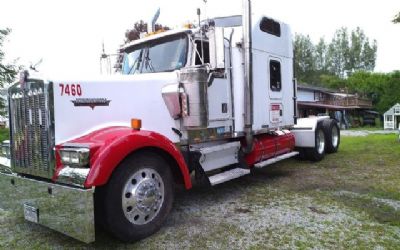 Photo of a 1998 Kenworth W900L for sale