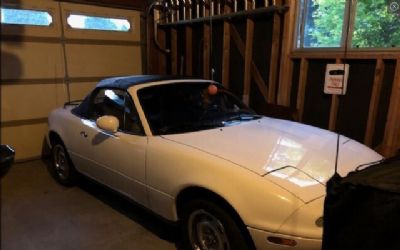 Photo of a 1991 Mazda MX-5 Miata for sale