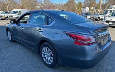 Photo of a 2015 Nissan Altima Sedan for sale