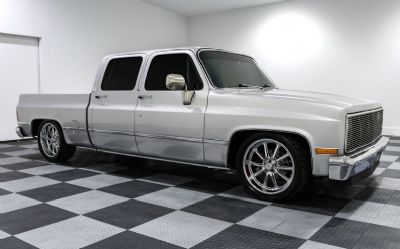 Photo of a 1988 GMC Sierra Crew Cab Custom for sale