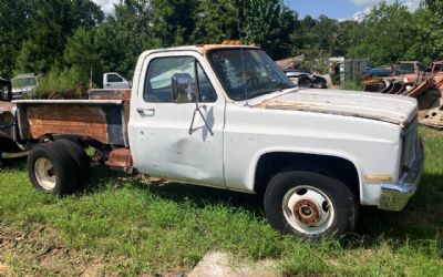 Photo of a 1986 GMC C/K 3500 Series 4X2 2DR Regular Cab for sale