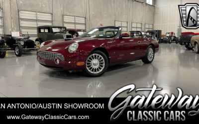 Photo of a 2004 Ford Thunderbird for sale