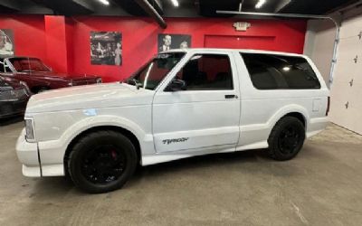 Photo of a 1992 GMC Typhoon for sale