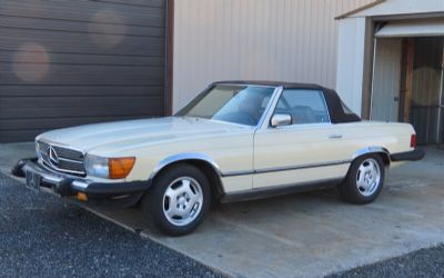 Photo of a 1985 Mercedes-Benz 380-Class 380 SL Convertible for sale
