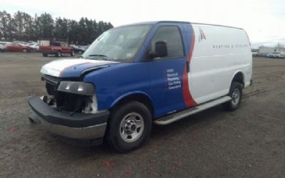 Photo of a 2018 GMC Savana Cargo Van 2500 for sale