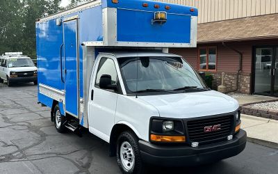 Photo of a 2013 GMC Savana 3500 Van for sale