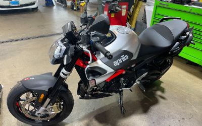 Photo of a 2018 Aprilia Shiver 900 for sale