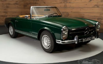 Photo of a 1968 Mercedes Benz 280SL Mercedes-Benz 280 SL for sale