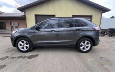 Photo of a 2020 Ford Edge SE Sale Pending for sale