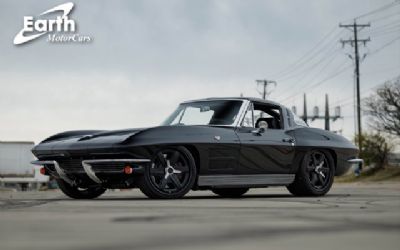 Photo of a 1963 Chevrolet Corvette Split Window LS3 Restomod Roadster Shop Chassis for sale