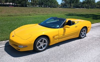 Photo of a 2004 Chevrolet Corvette Base for sale