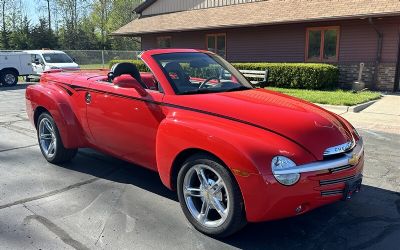 Photo of a 2004 Chevrolet SSR LS Convertible for sale