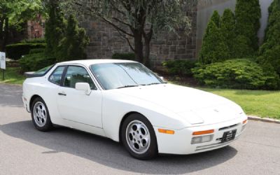 Photo of a 1987 Porsche 944 for sale