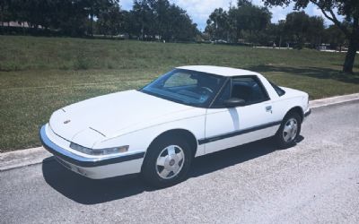 Photo of a 1990 Buick Reatta for sale