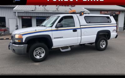 Photo of a 2004 GMC Sierra 2500HD Work Truck for sale