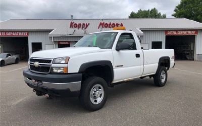 Photo of a 2006 Chevrolet Silverado 2500HD Work Truck for sale